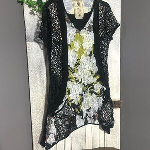 Fleur De Lis bold tunic large